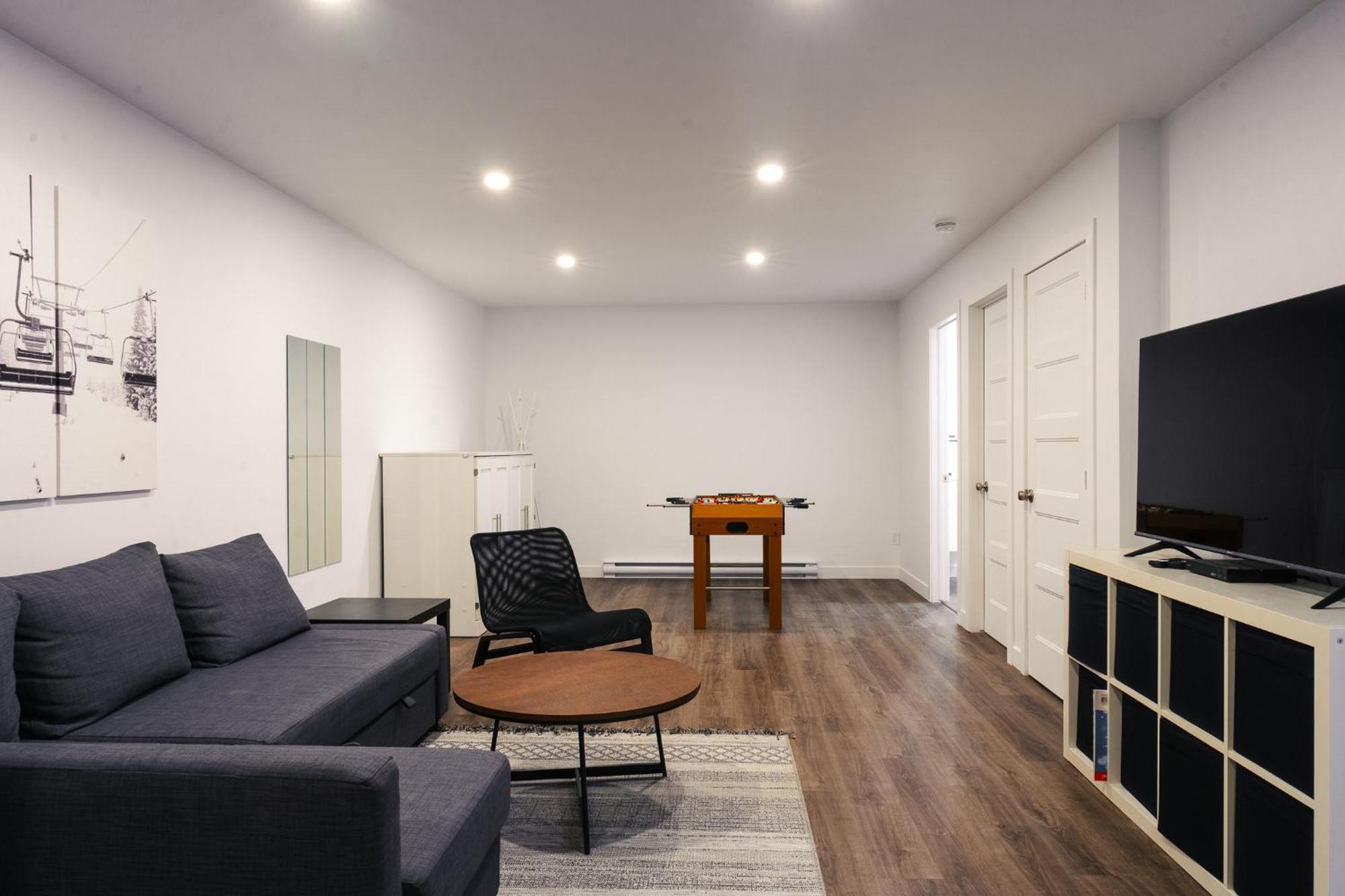 Mont Blanc Hotel & Condos Saint-Faustin Room photo